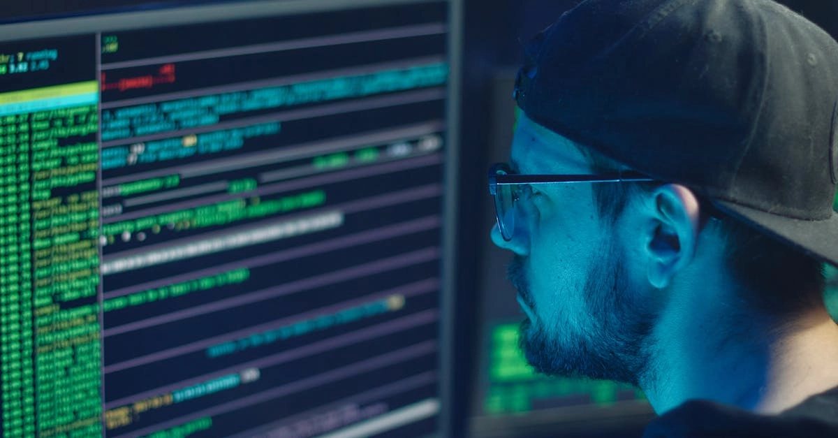 Кибербезопасность и защита от современных угроз информационных систем